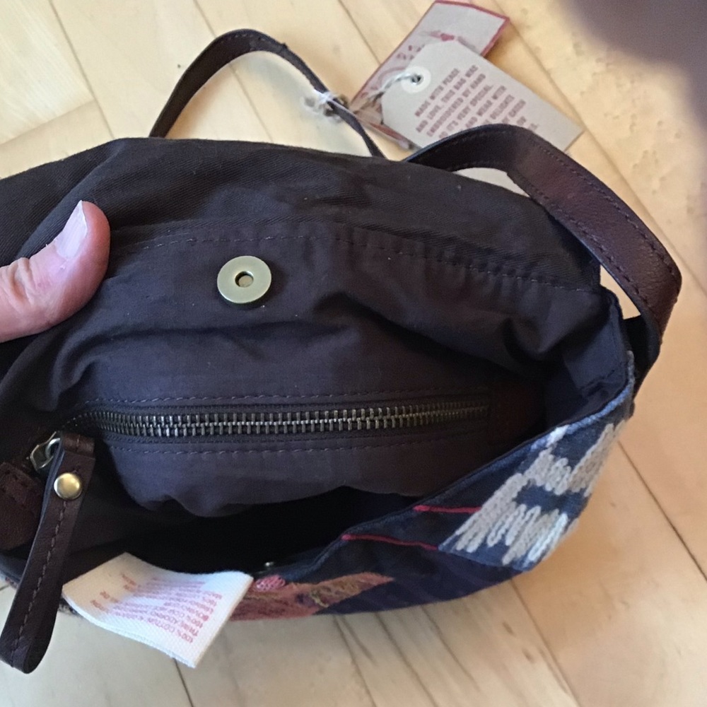Lucky Brand Purse NWT - Picture 7 of 8